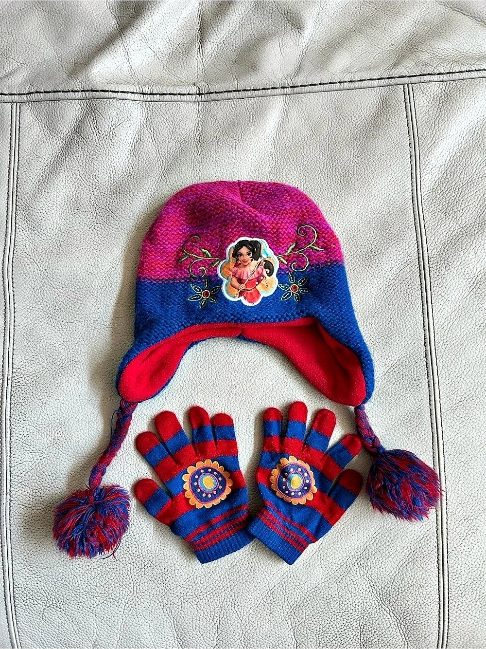 Disney Encanto Mirabel Winter Hat and Gloves Set Kids Blue & Pink Like New